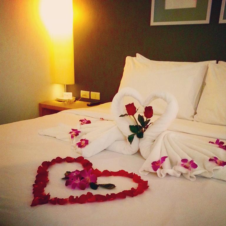 Arch Club Hotel Patong 외부 사진